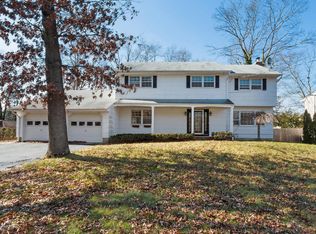 131 Oak Ridge Pkwy, Toms River, NJ 08755