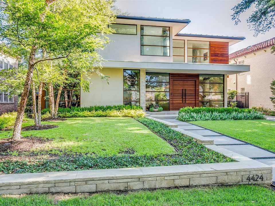 1st image of 4424 Beverly Dr