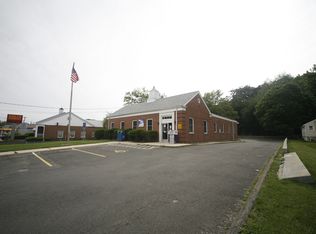 368 Hope St, Stamford, CT 06906