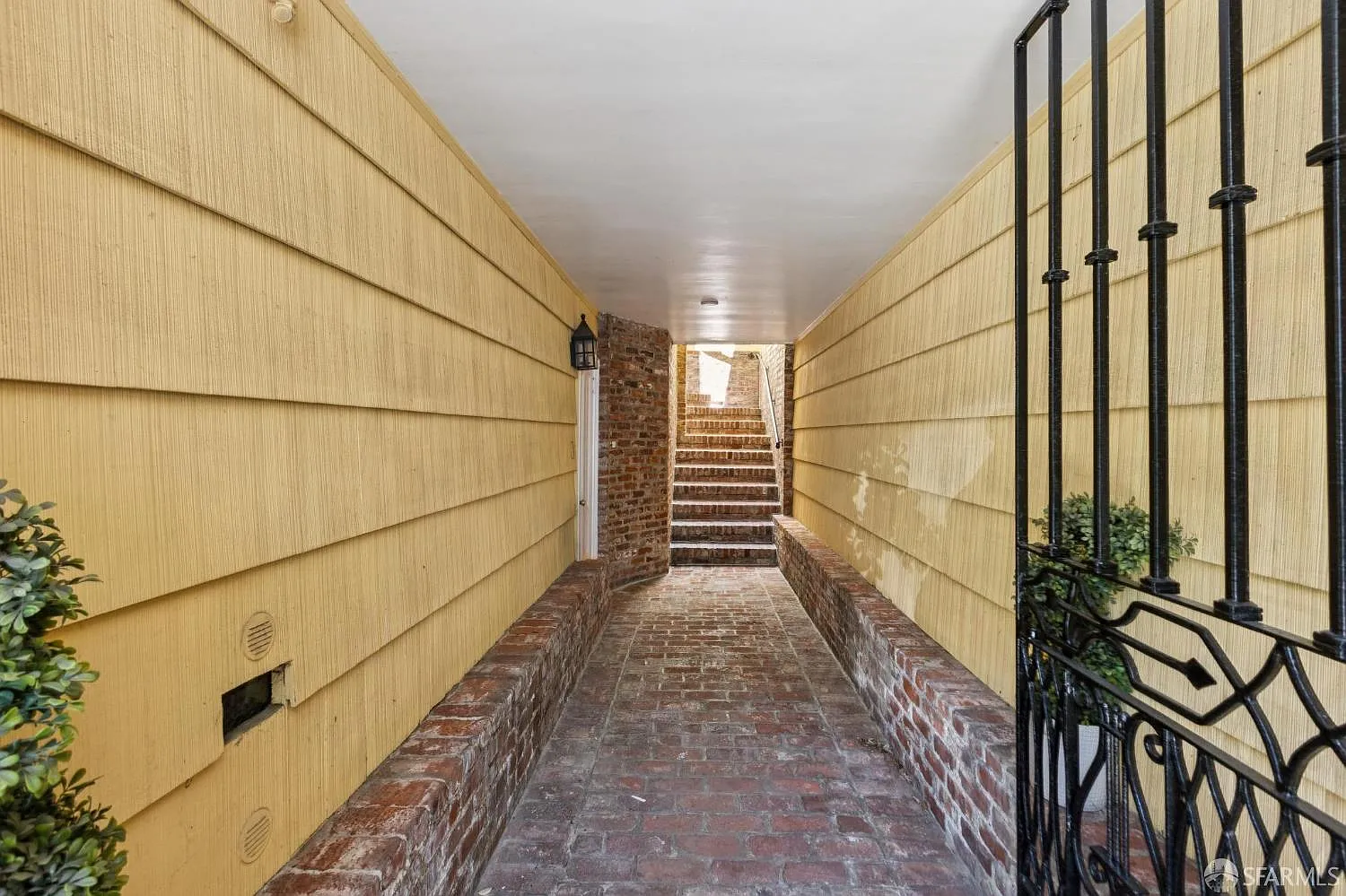 40 White St - Photo 3
