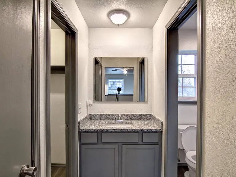 3618 N Tulsa Ave #4 — Photo 3