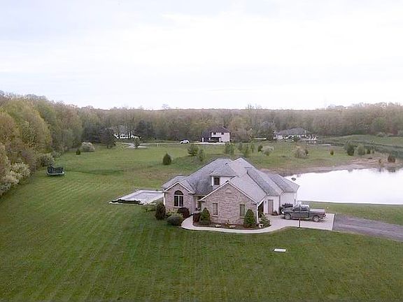 5th image of 4516 Hollopeter Rd