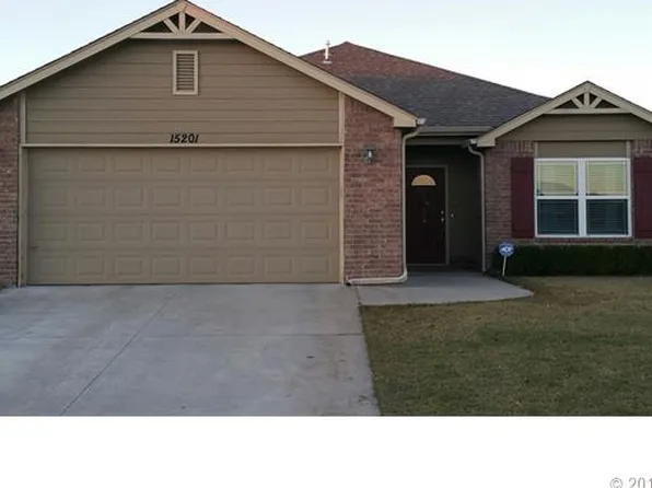 15201 109th Pl, Owasso, OK 74055