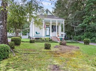 22480 Indian Trail Rd, Abita Springs, LA 70420
