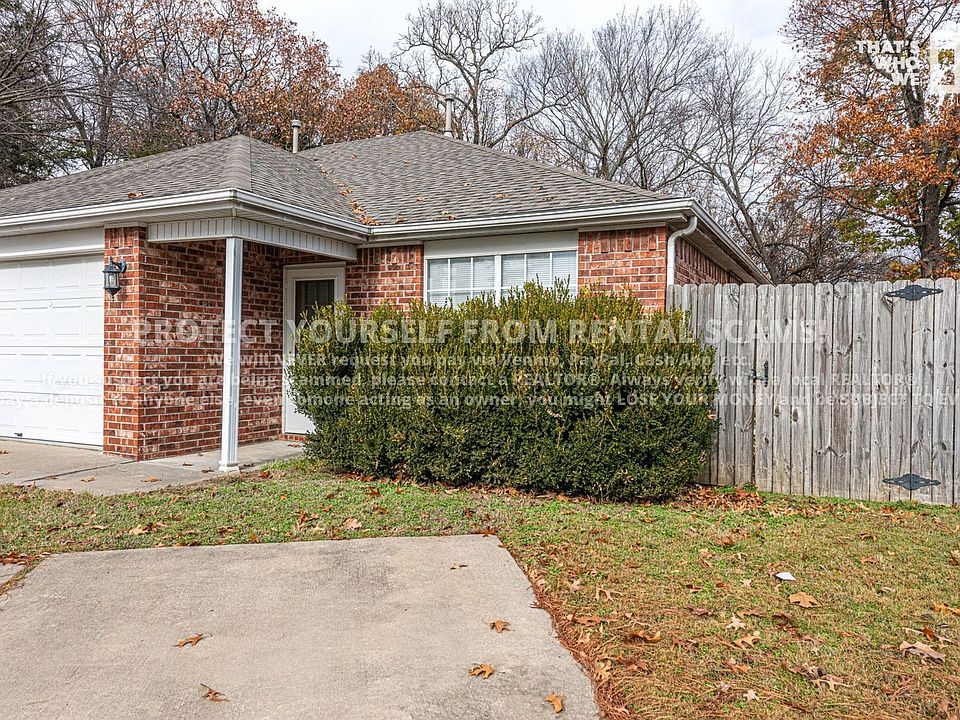1st image of 2838 W Wildwood Dr