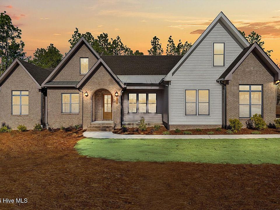 1st image of 170 Sugar Sand Lane