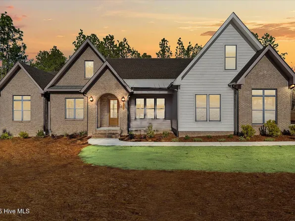 170 Sugar Sand Lane, West End, NC 27376