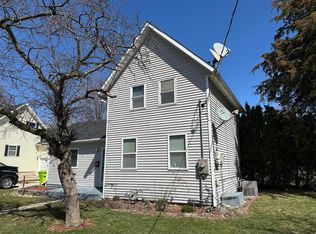 411 S 2nd St, Delavan, WI 53115