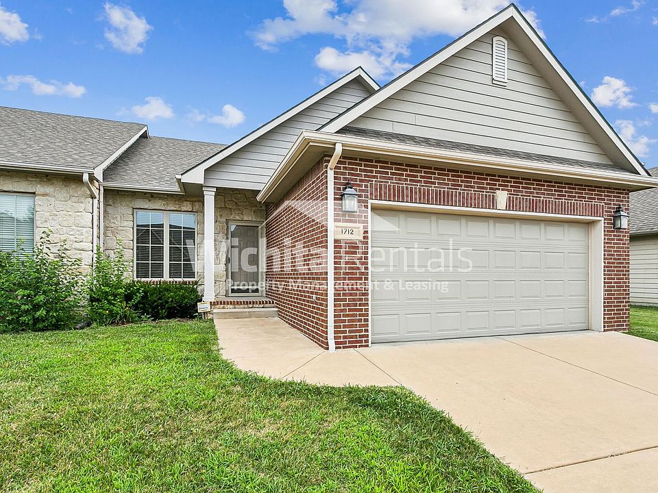1st image of 1712-1714 N Bedford Cir