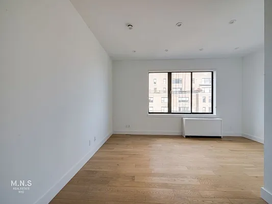 Rented by MNS | media 24