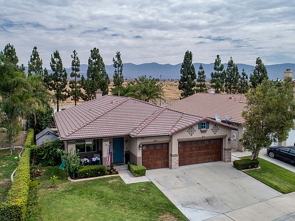 3rd image of 16696 Almaden Dr