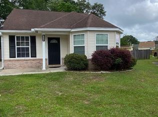 10654 Red Bud Ct, Gulfport, MS 39503
