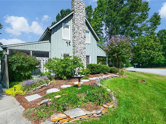 2nd image of 1714 Hunterwoods Dr