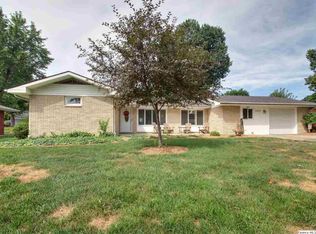 2417 Cedar Creek Ct, Quincy, IL 62305