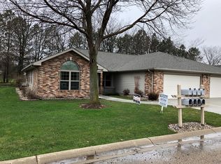 1328 Trail Ridge Cir, Brookings, SD 57006