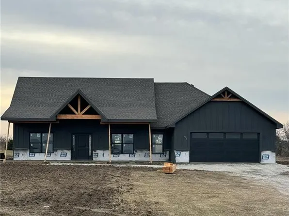 125 SW 1521st Rd, Kingsville, MO 64061