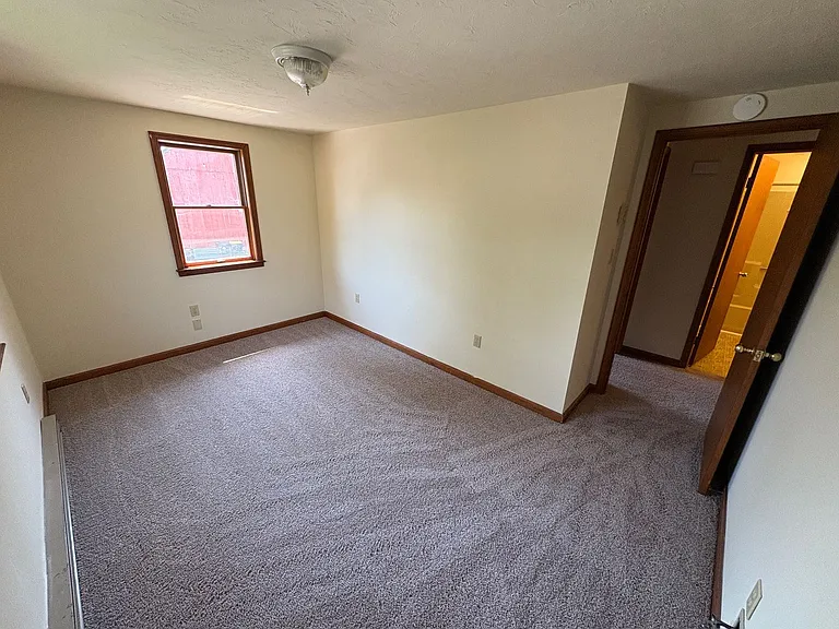 364 N Broad St #8 — Photo 16