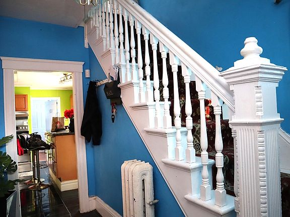 4th image of 81 Pilgrim Ave