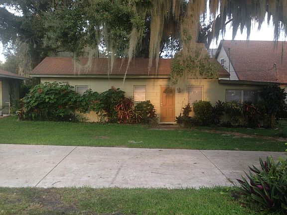 2nd image of 726 Lake June Rd
