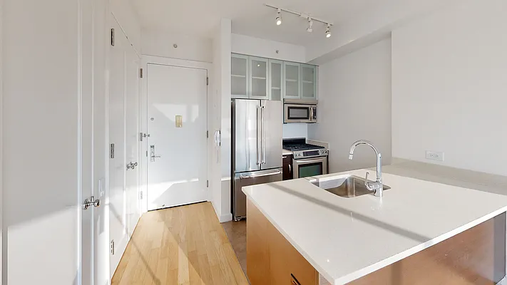 808 Columbus Avenue #18L in Upper West Side, Manhattan