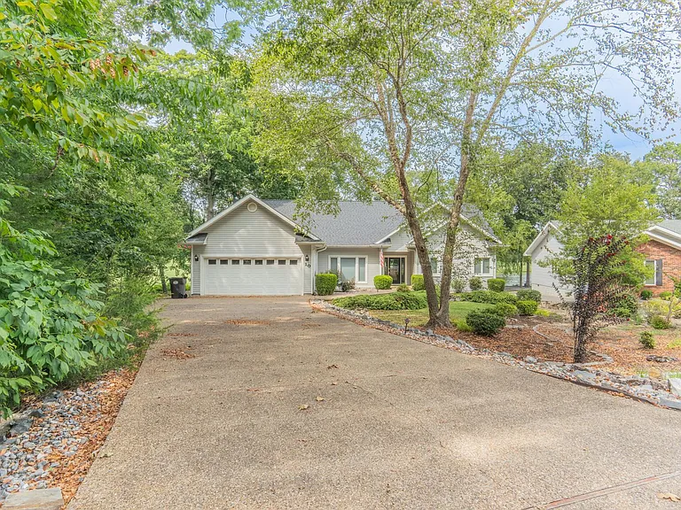 10 Lindura Ln — Photo 34
