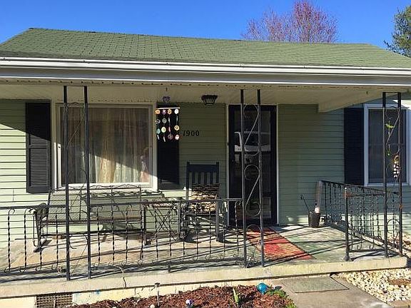 3rd image of 1574 New Hampshire Ave