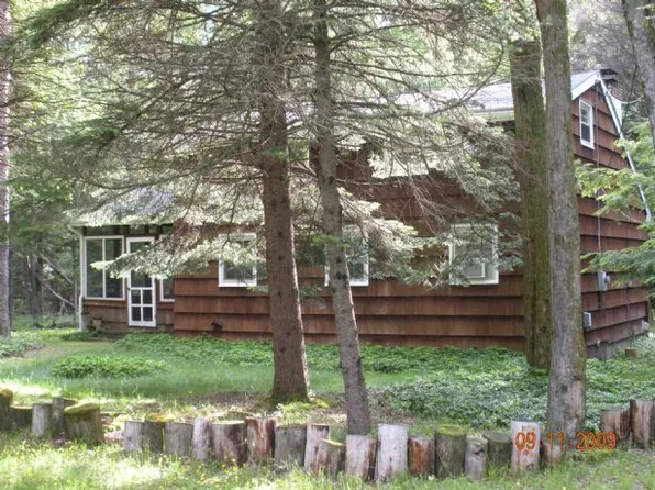 67 Pine Tree Rd, Albrightsville, PA 18210