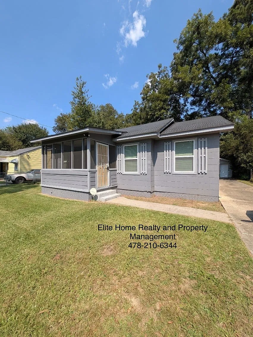 1153 Auburn Drive - 1 — Photo 4
