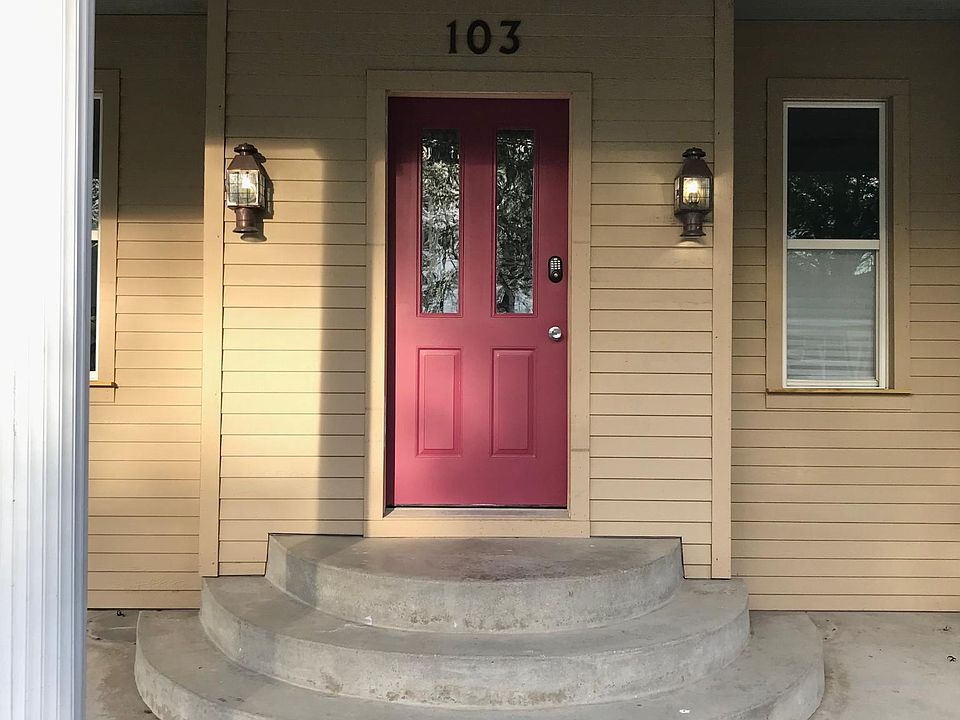 Welcome to the Cottage Apartments!