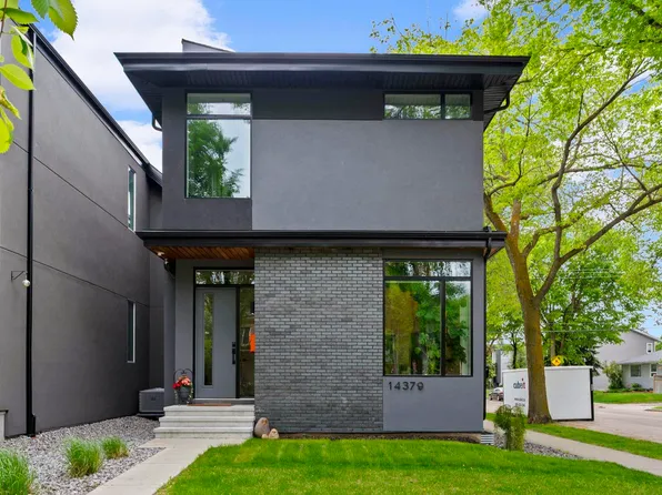 14379 92a Ave NW, Edmonton, AB T5R 5E3