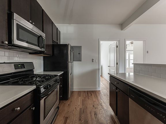 5th image of 4401 N Mozart St #2