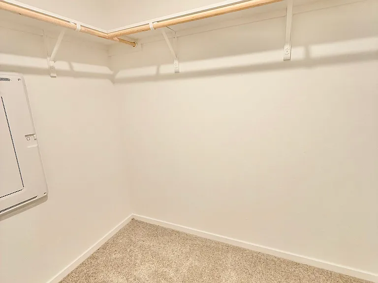 20910 Sumac Grv — Photo 15