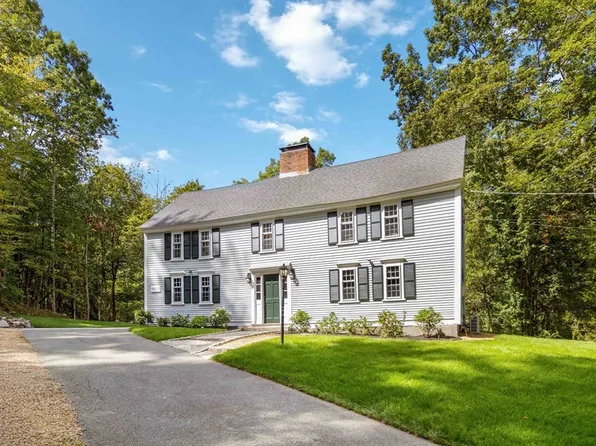 238 Essex St, Middleton, MA 01949