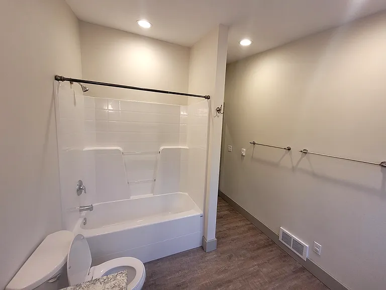 17425 Mallard Cove Ln — Photo 5