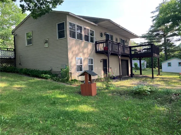70 E Lake Rd, Port Byron, NY 13140