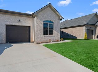 588 Cumberland Pointe Ln, Bowling Green, KY