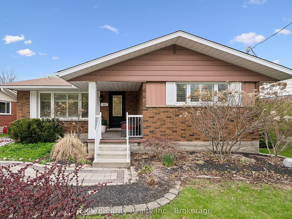 1st image of 111 Ruskview Rd