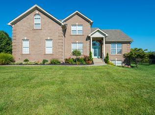 3020 W Lobo Rdg, New Albany, IN 47150