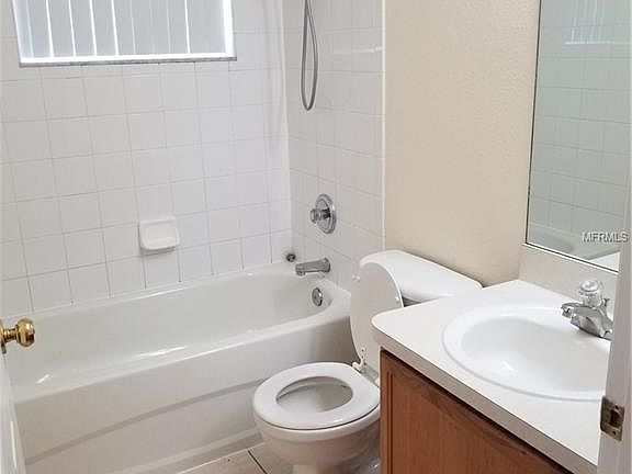 5th image of 11306 Crestlake Village Dr