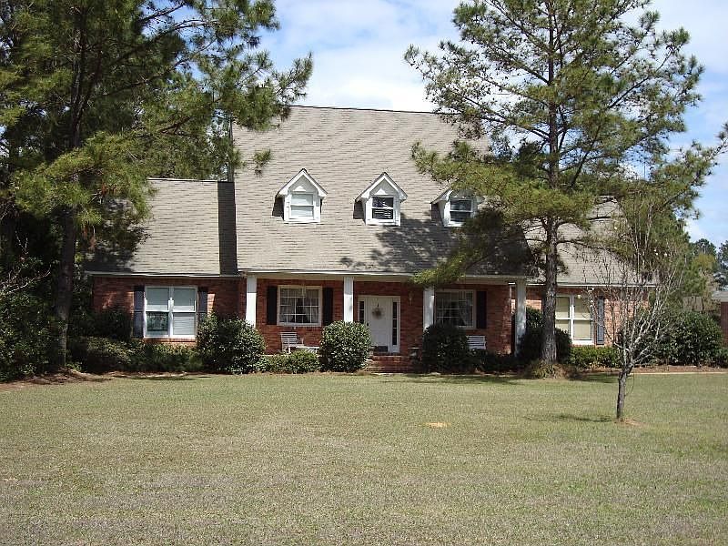 2nd image of 905 River Pointe Dr