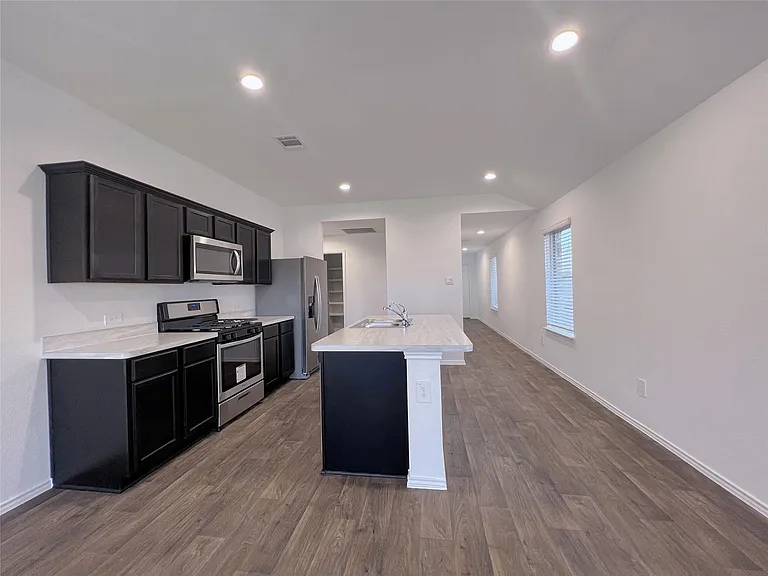 21227 Alder Oaks Dr — Photo 7