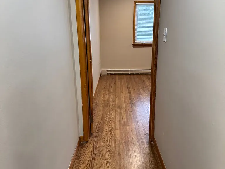 1035 Ridge Ave — Photo 36