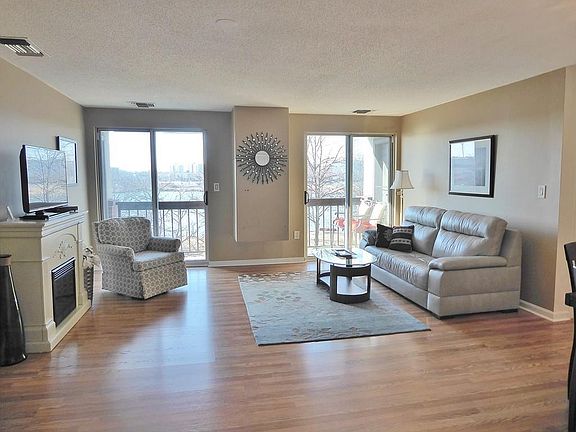 3rd image of 154 Lynnway Unit 311