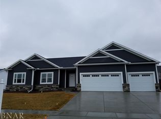 2760 Sedona Dr, Normal, IL 61761