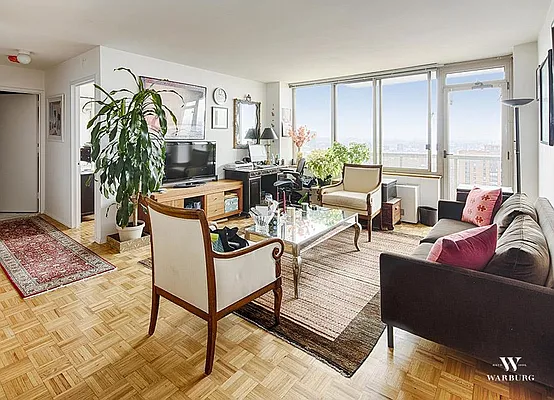 Rented by Warburg | media 11