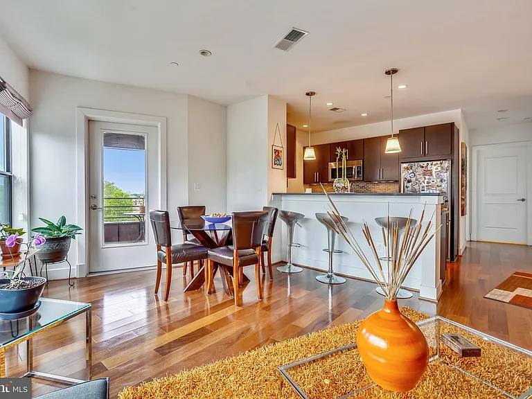 5201 Wisconsin Ave NW #304 — Photo 6