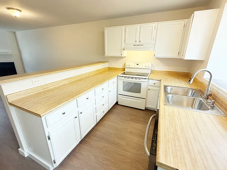3070 W 107th Pl #D — Photo 3