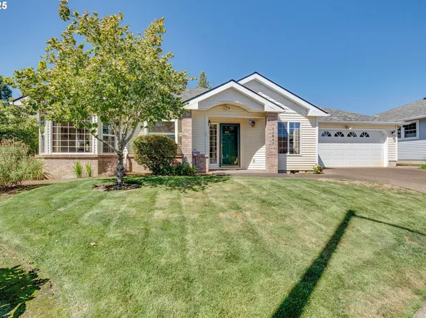 12997 SE La Cresta Dr, Milwaukie, OR 97222