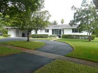 300 SW 57th Ave, Plantation, FL 33317