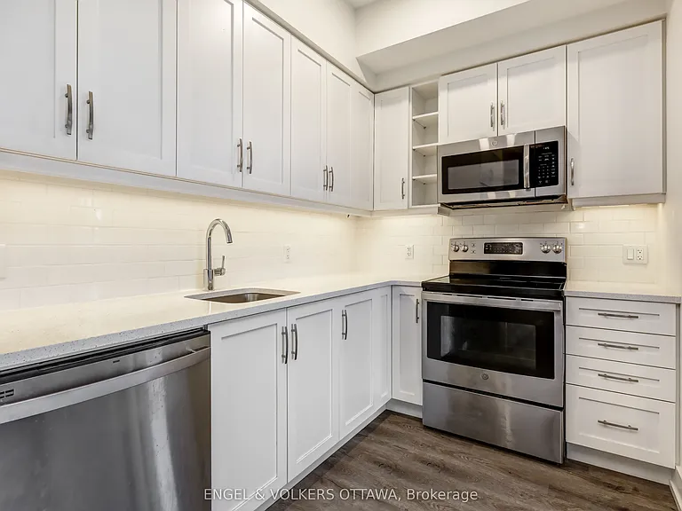 280 Crichton St #107 — Photo 16